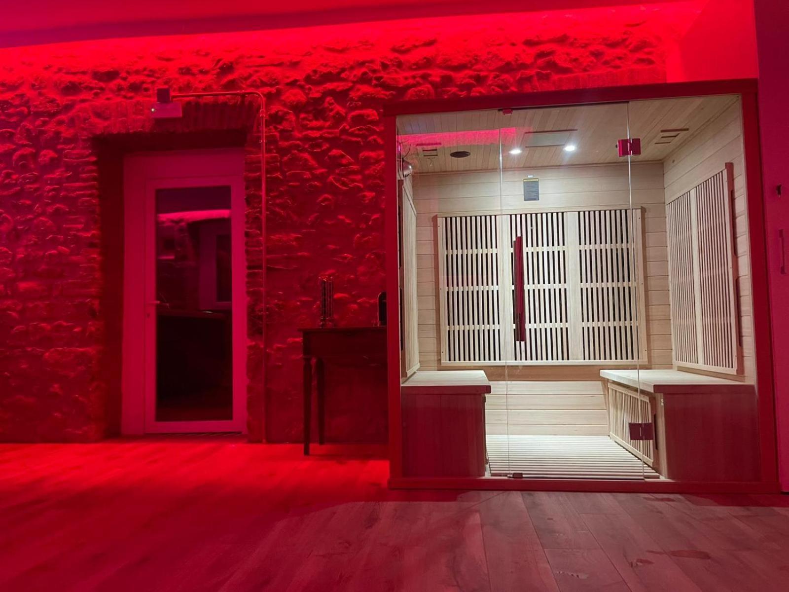 Novecento Luxury&Spa Residence 4 Stelle Montese Esterno foto